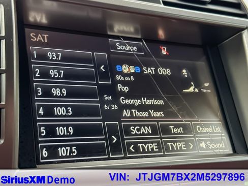 Used 2021 Lexus GX 460 Luxury w/ Off Road Package image 29