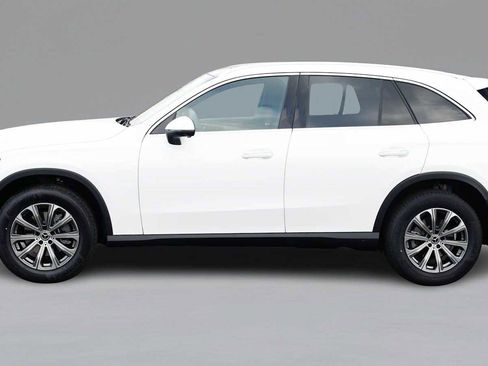 Used 2026 Mercedes-Benz GLC 300 4MATIC image 8