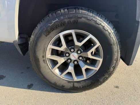 Used 2018 GMC Canyon All Terrain w/ Trailering Package AWD/4WD image 19