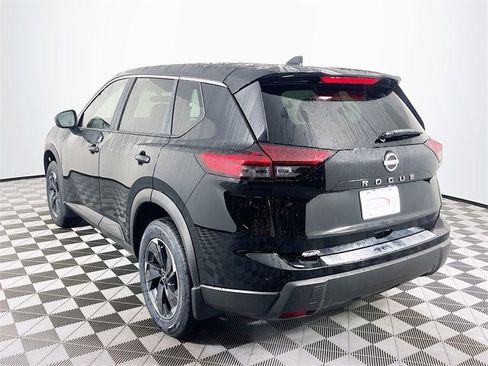 New 2026 Nissan Rogue SV w/ Cold Weather Package image 5