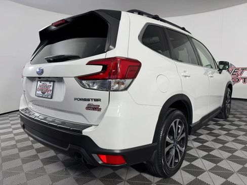 Used 2024 Subaru Forester Limited AWD/4WD image 30