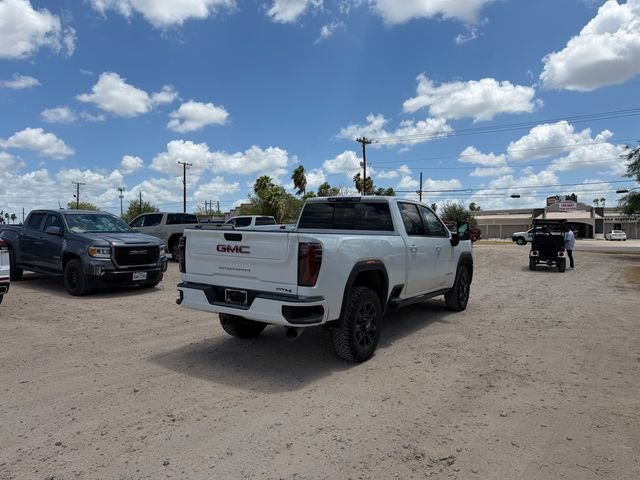 New 2026 GMC Sierra 2500 AT4 w/ AT4 Premium Plus Package AWD/4WD image 5
