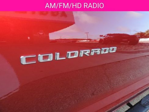 Certified 2024 Chevrolet Colorado Trail Boss w/ Advanced Trailering Package AWD/4WD image 12