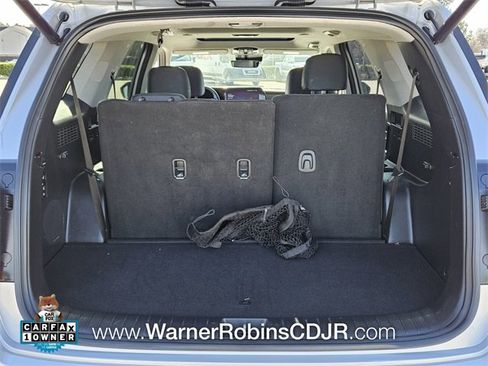 Used 2024 Hyundai Palisade Limited image 11