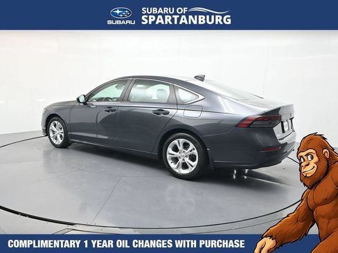 Used 2023 Honda Accord LX image 6