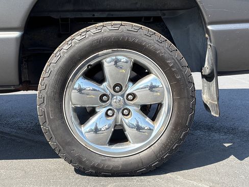 Used 2004 Dodge Ram 1500 Truck SLT w/ Security Group w/ Alarm AWD/4WD image 13