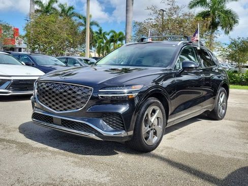 Certified 2026 Genesis GV70 2.5T AWD/4WD image 2