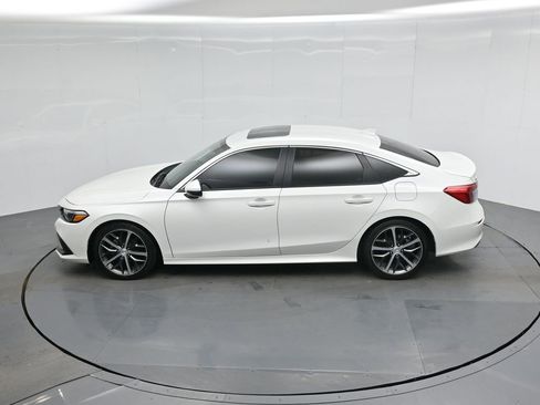 Used 2024 Honda Civic Touring image 43