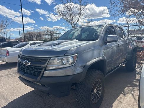 Used 2018 Chevrolet Colorado ZR2 image 6
