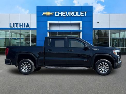Used 2021 GMC Sierra 1500 AT4 w/ AT4 Preferred Package AWD/4WD image 8
