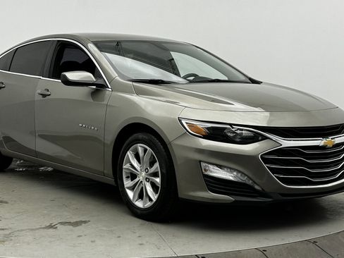 Used 2020 Chevrolet Malibu LT FWD image 3