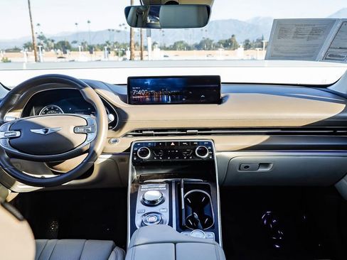 Used 2023 Genesis GV80 3.5T image 13