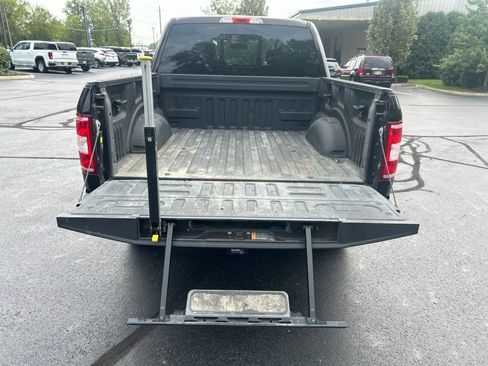 Used 2018 Ford F150 XLT w/ Equipment Group 302A Luxury AWD/4WD image 9