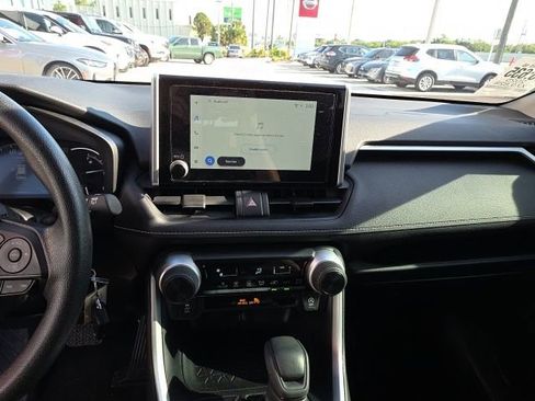 Used 2025 Toyota RAV4 LE FWD image 17
