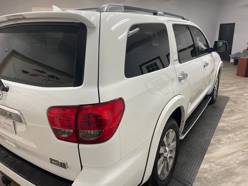 Used 2015 Toyota Sequoia Limited image 5