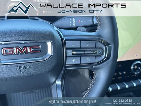 Used 2024 GMC Acadia AT4 w/ Super Cruise Package image 32