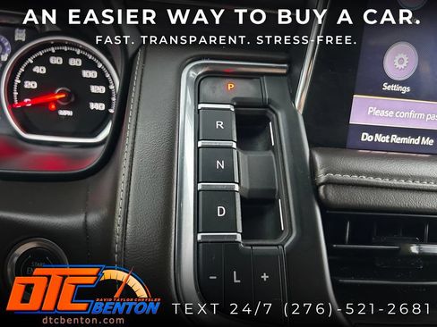Used 2021 Chevrolet Suburban Z71 w/ Z71 Off-Road Package AWD/4WD image 10