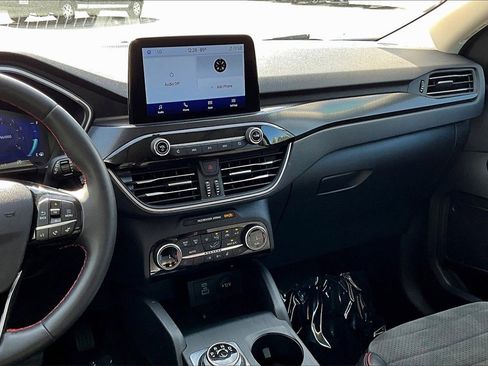 Certified 2022 Ford Escape SEL w/ SEL Stealth AWD Package image 6