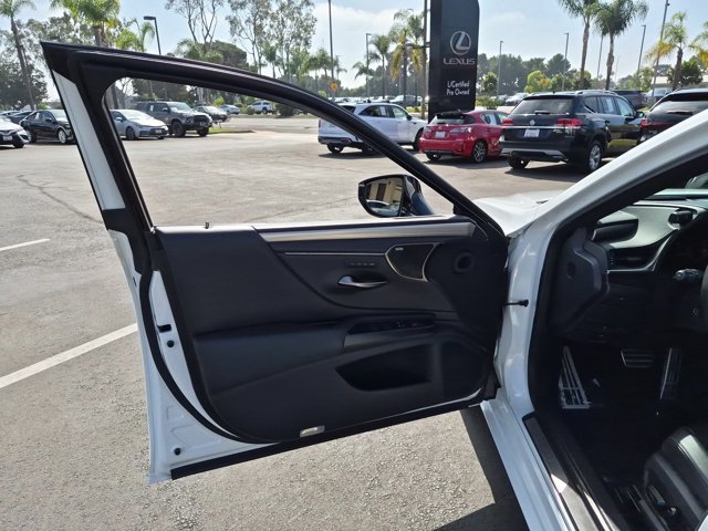 Used 2019 Lexus ES 350 F Sport FWD image 13