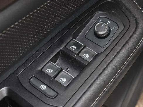 Used 2024 Volkswagen Atlas SEL image 19