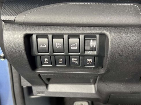 Used 2022 Subaru Forester Touring image 19