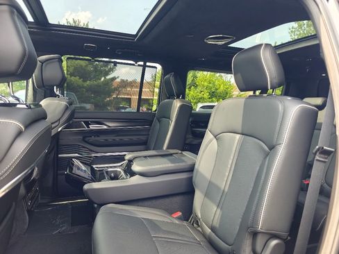 New 2024 Jeep Grand Wagoneer L Series II w/ Quick Order Packagew 28T AWD/4WD image 11