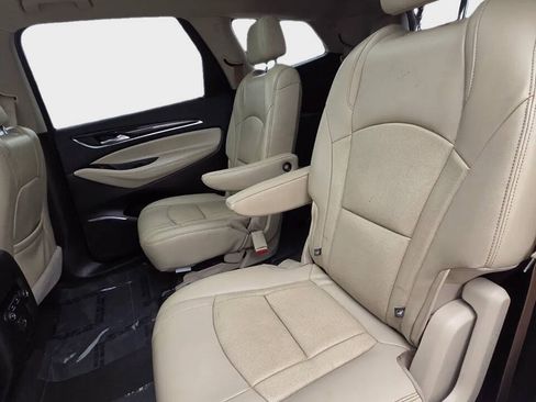 Used 2019 Buick Enclave Essence FWD image 14