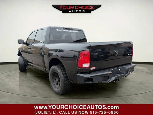Used 2016 RAM 1500 Express AWD/4WD image 3