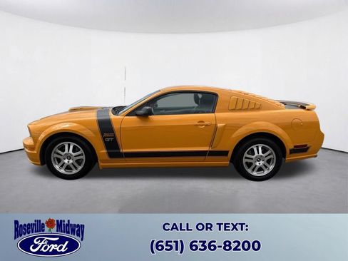 Used 2007 Ford Mustang GT RWD image 4