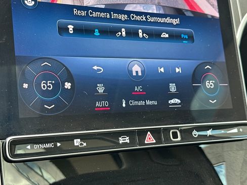 Used 2023 Mercedes-Benz C 300 Sedan image 18