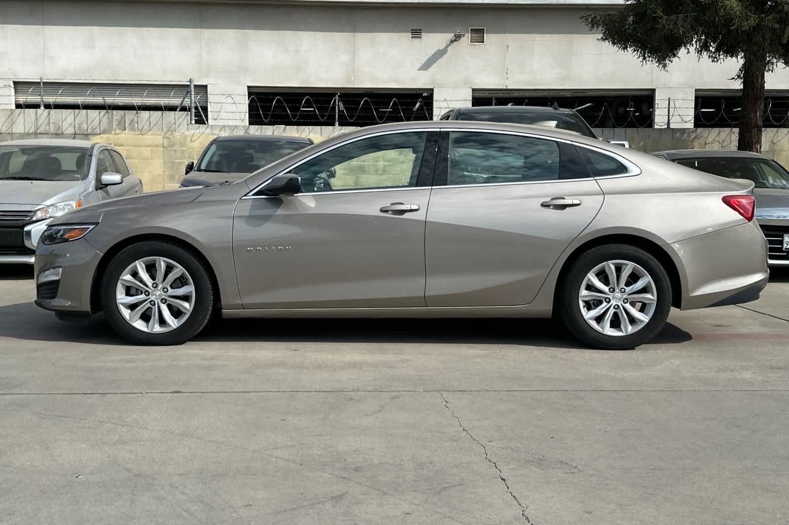 Used 2024 Chevrolet Malibu LT FWD image 6