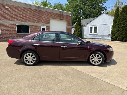 Used 2011 Lincoln MKZ AWD w/ 101A Rapid Spec Order Code image 4