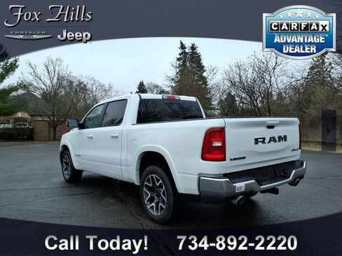 Used 2025 RAM 1500 Laramie AWD/4WD image 6