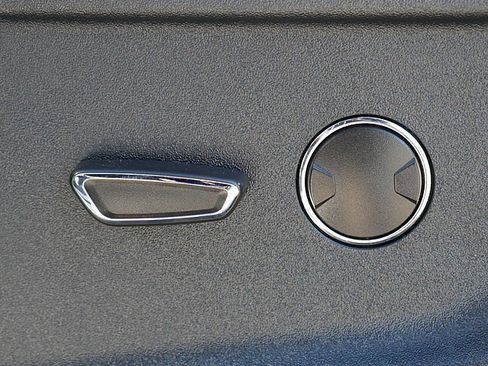 Used 2021 Ford F150 XLT w/ Equipment Group 301A Mid image 13