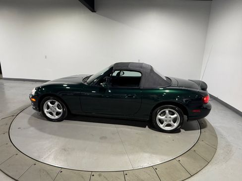 Used 1999 MAZDA MX-5 Miata image 13