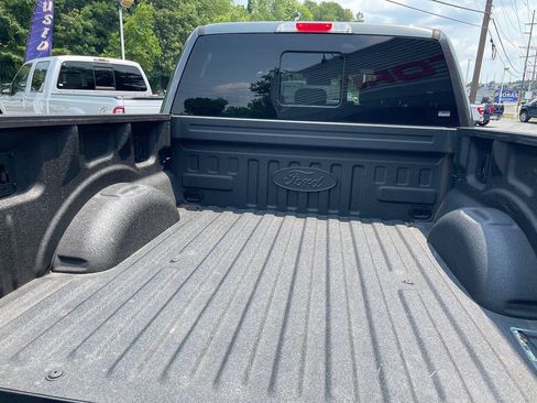 Used 2017 Ford F150 Platinum AWD/4WD image 8