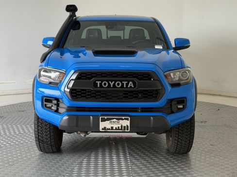 Used 2019 Toyota Tacoma TRD Pro w/ Desert Air Intake Package AWD/4WD image 6