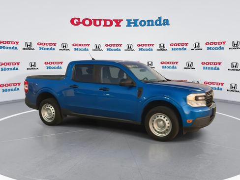 Used 2022 Ford Maverick XL image 6
