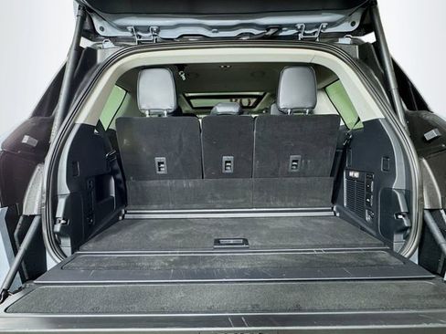 New 2025 Lincoln Navigator Reserve image 28