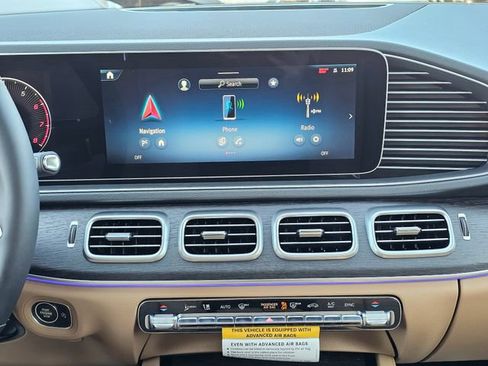 New 2026 Mercedes-Benz GLE 450 4MATIC image 35
