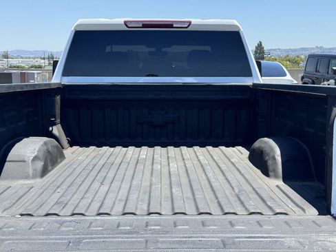 Used 2023 Chevrolet Silverado 2500 LT w/ Convenience Package AWD/4WD image 13
