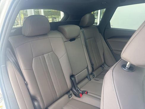 Certified 2025 Audi Q5 Premium w/ Premium Plus AWD/4WD image 9