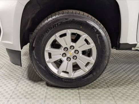 Used 2022 Chevrolet Colorado LT w/ Fleet Safety Package RWD image 31
