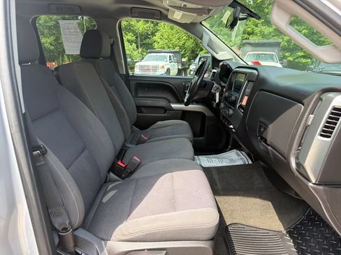 Used 2018 Chevrolet Silverado 2500 LT AWD/4WD image 28