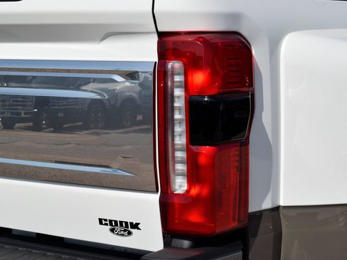 New 2026 Ford F350 King Ranch w/ FX4 Off-Road Package AWD/4WD image 21