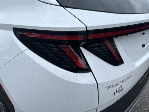 New 2026 Hyundai Tucson Limited AWD/4WD image 15