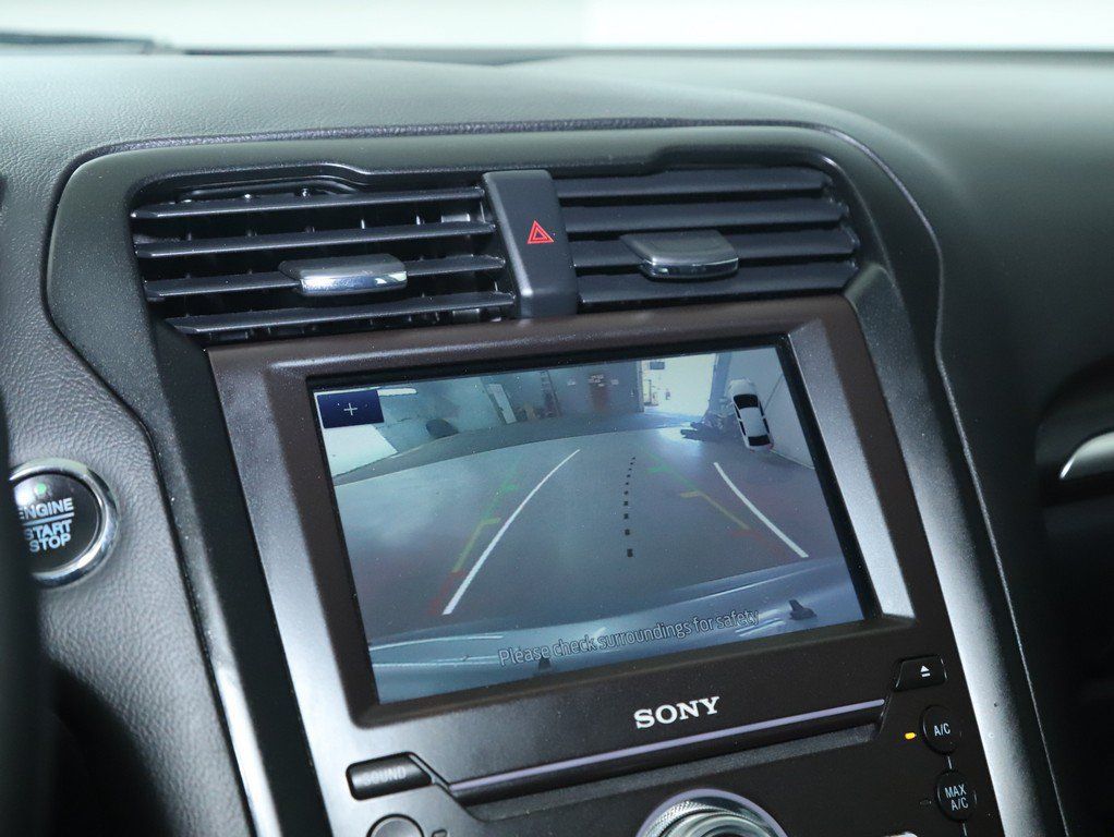 Used 2020 Ford Fusion Titanium FWD image 34