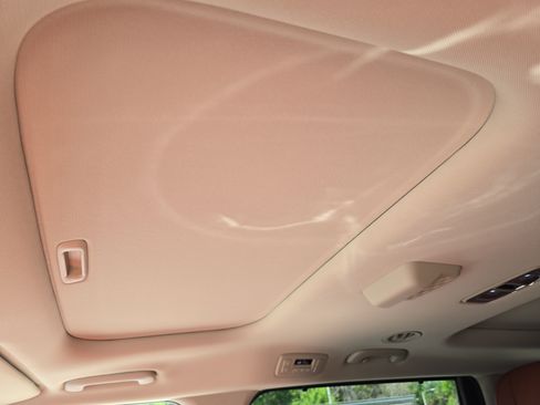 New 2026 Kia Carnival SX Prestige FWD image 24