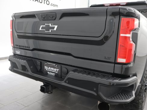 Used 2025 Chevrolet Silverado 2500 LT w/ Trail Boss Package AWD/4WD image 32
