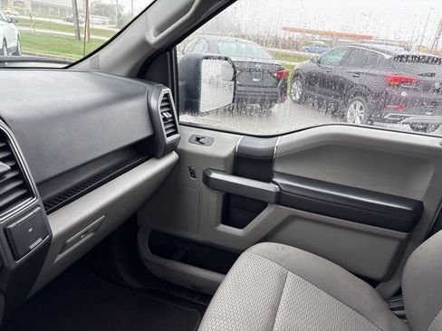 Used 2018 Ford F150 XLT w/ Trailer Tow Package image 28